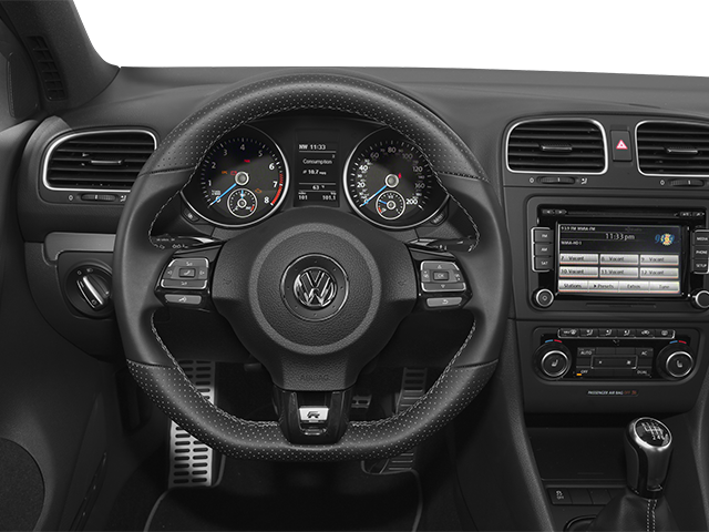 2013 Volkswagen Golf w/Sunroof & Navi