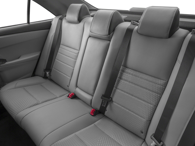 2016 Toyota Camry SE w/Special Edition Pkg