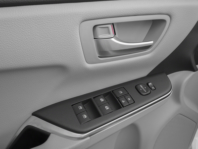 2016 Toyota Camry SE w/Special Edition Pkg