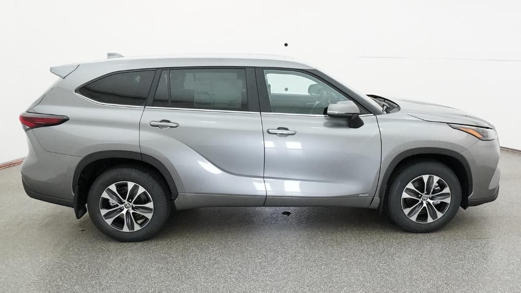 2026 Toyota Highlander Hybrid Hybrid XLE