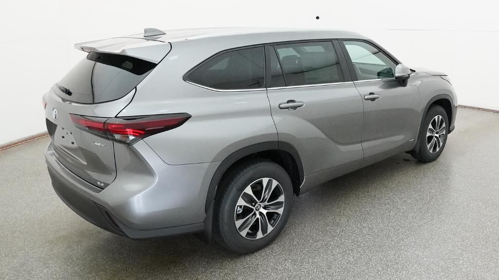 2026 Toyota Highlander Hybrid Hybrid XLE