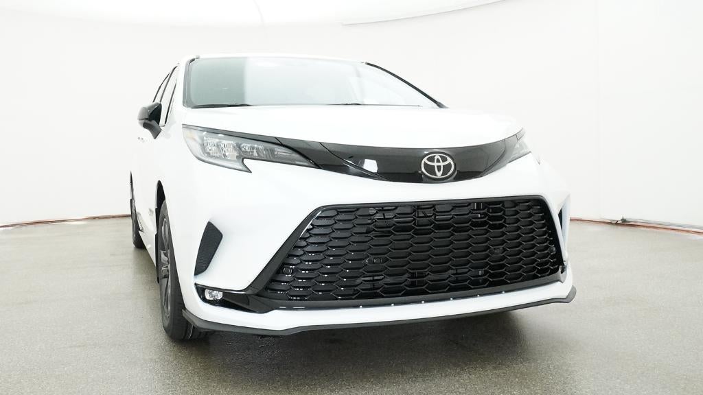 2026 Toyota Sienna XSE