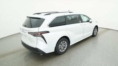 2026 Toyota Sienna XLE