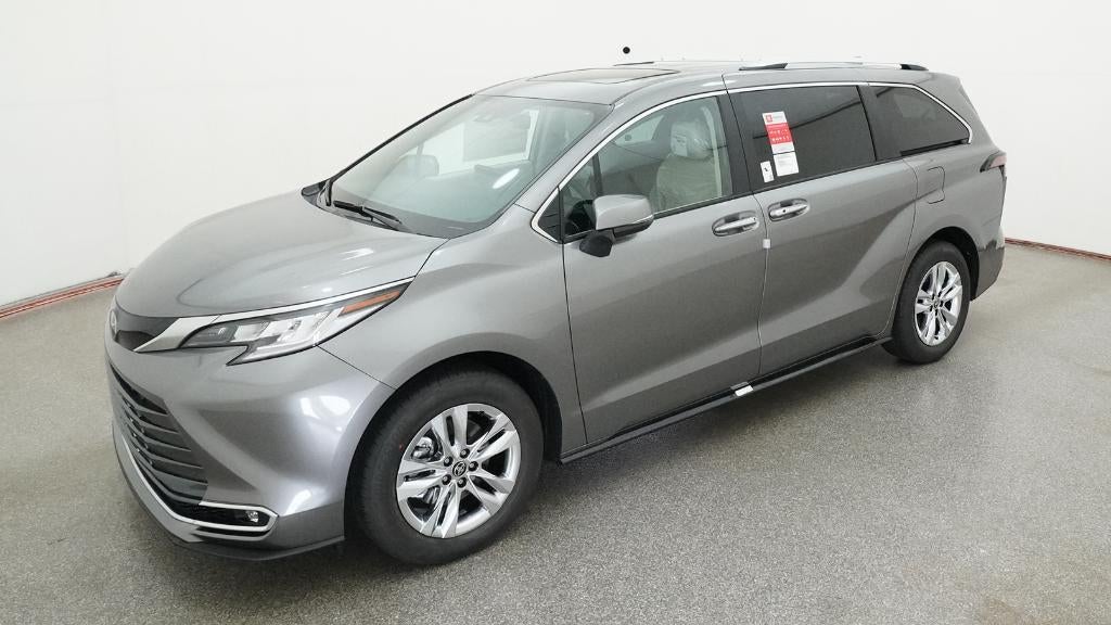 2026 Toyota Sienna Limited 7-Passenger Hybrid FWD's photo