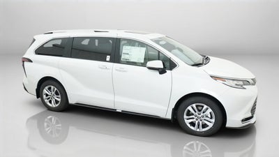2026 Toyota Sienna Limited