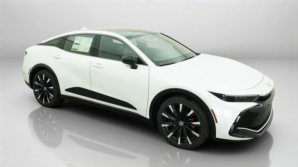 2027 Toyota Toyota Crown Platinum