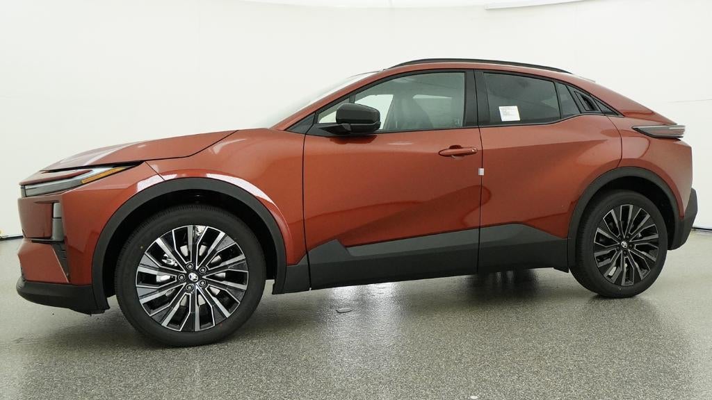 2026 Toyota C-HR XSE