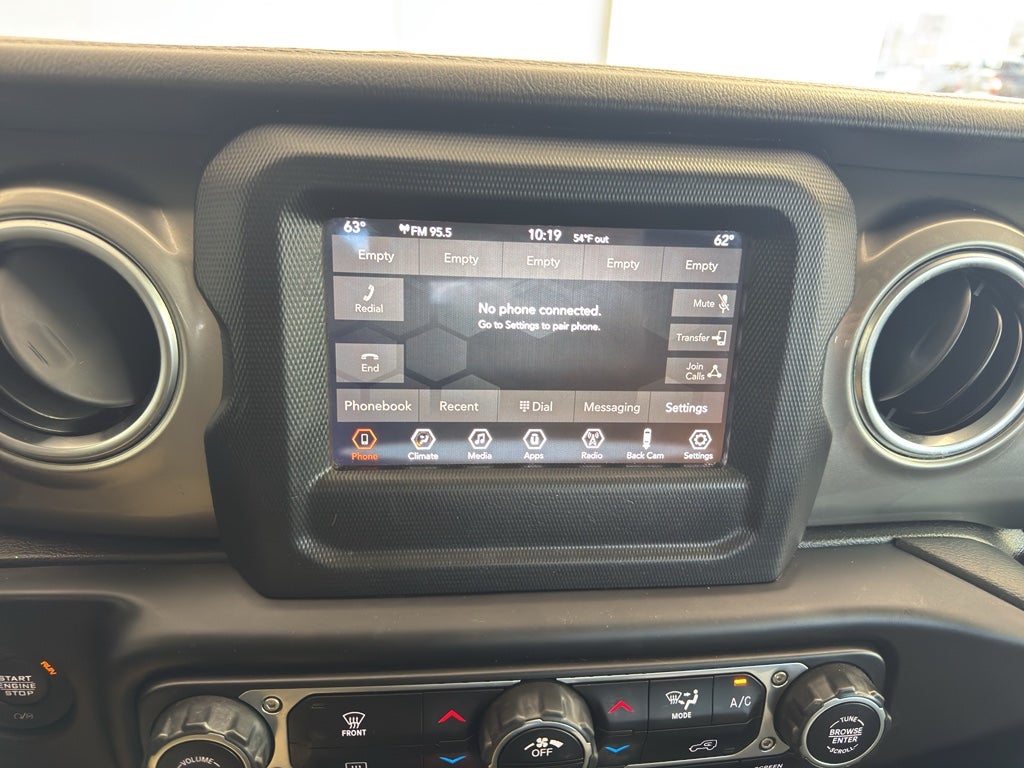 2020 Jeep Wrangler Sahara