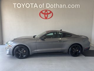2022 Ford Mustang EcoBoost