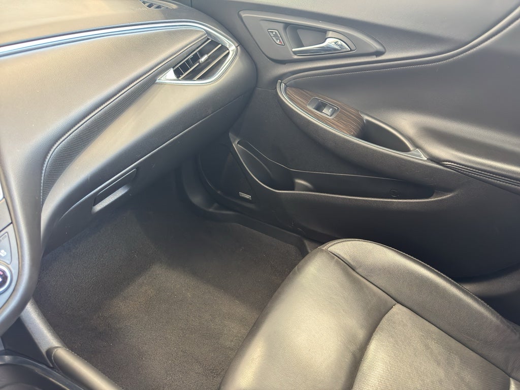 2024 Chevrolet Malibu Premier (2LT)