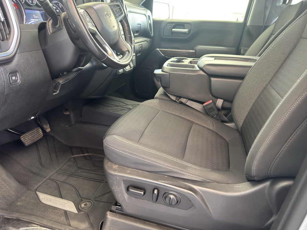 2020 Chevrolet Silverado RST