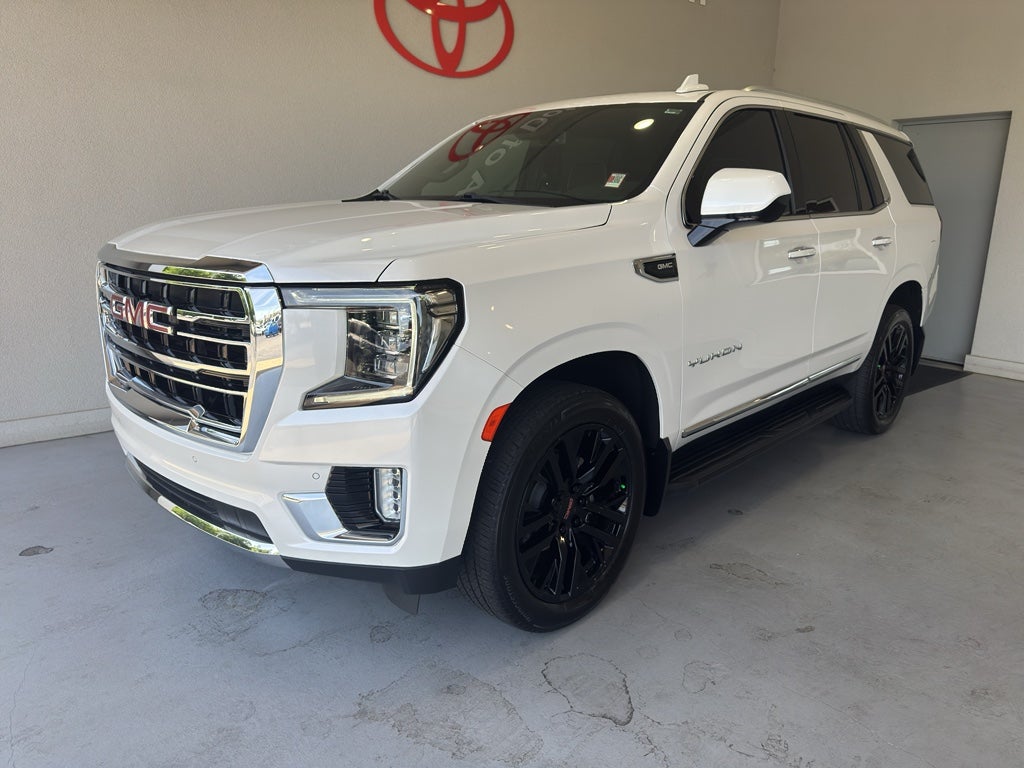 2023 GMC Yukon SLT