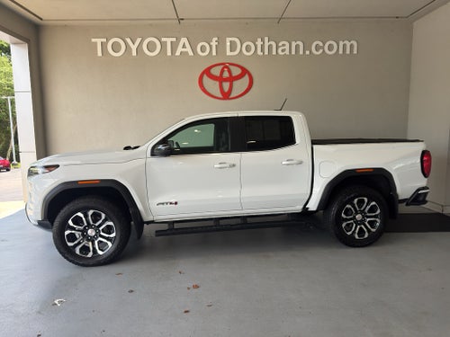 2023 GMC Canyon 4WD AT4