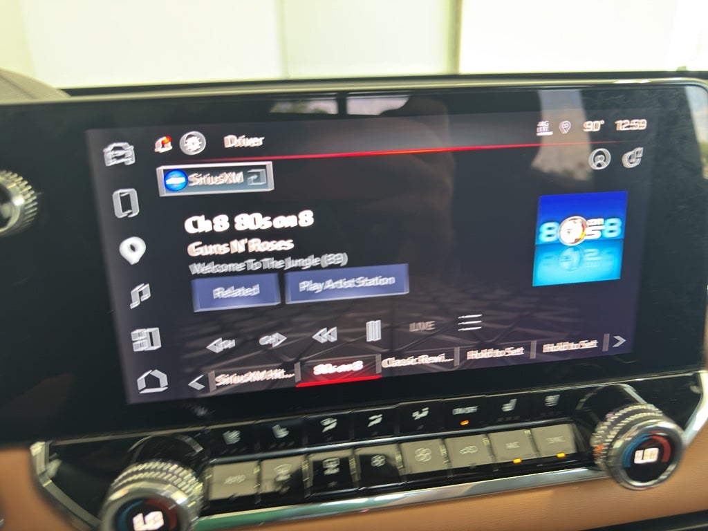 2023 GMC Canyon 4WD AT4