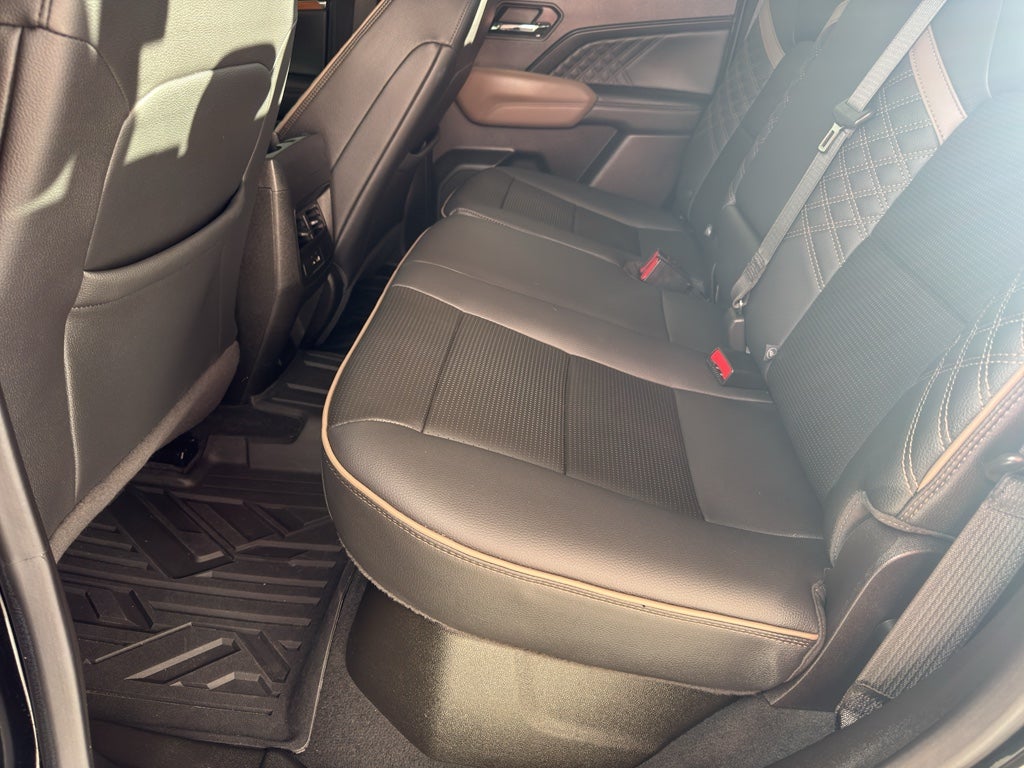 2024 GMC Canyon 4WD Denali