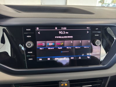 2023 Volkswagen Taos SE