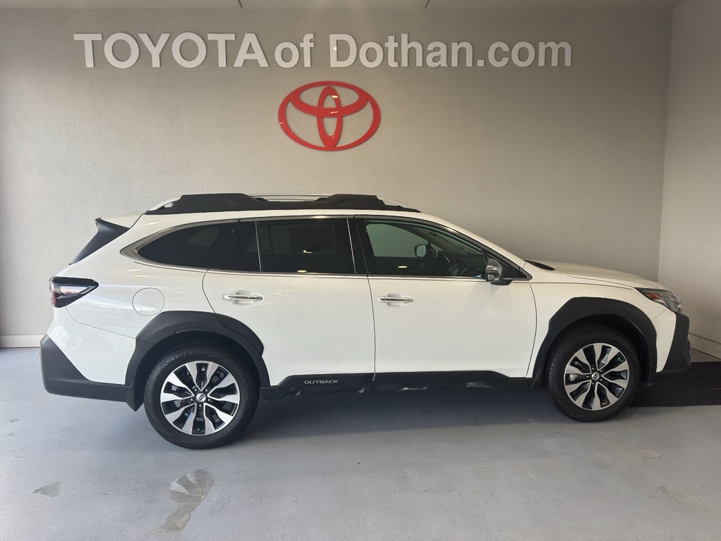 2023 Subaru Outback Touring
