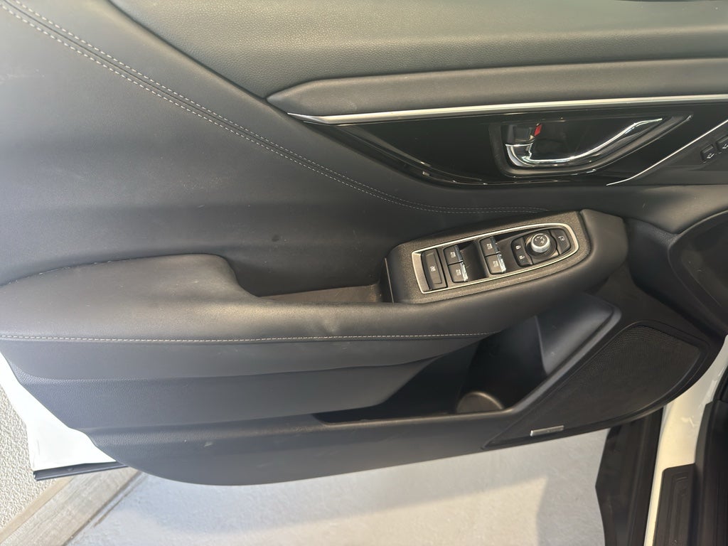 2023 Subaru Outback Touring