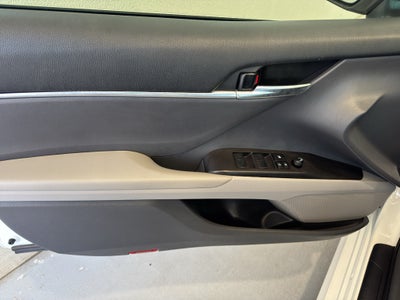 2023 Toyota Camry Hybrid LE