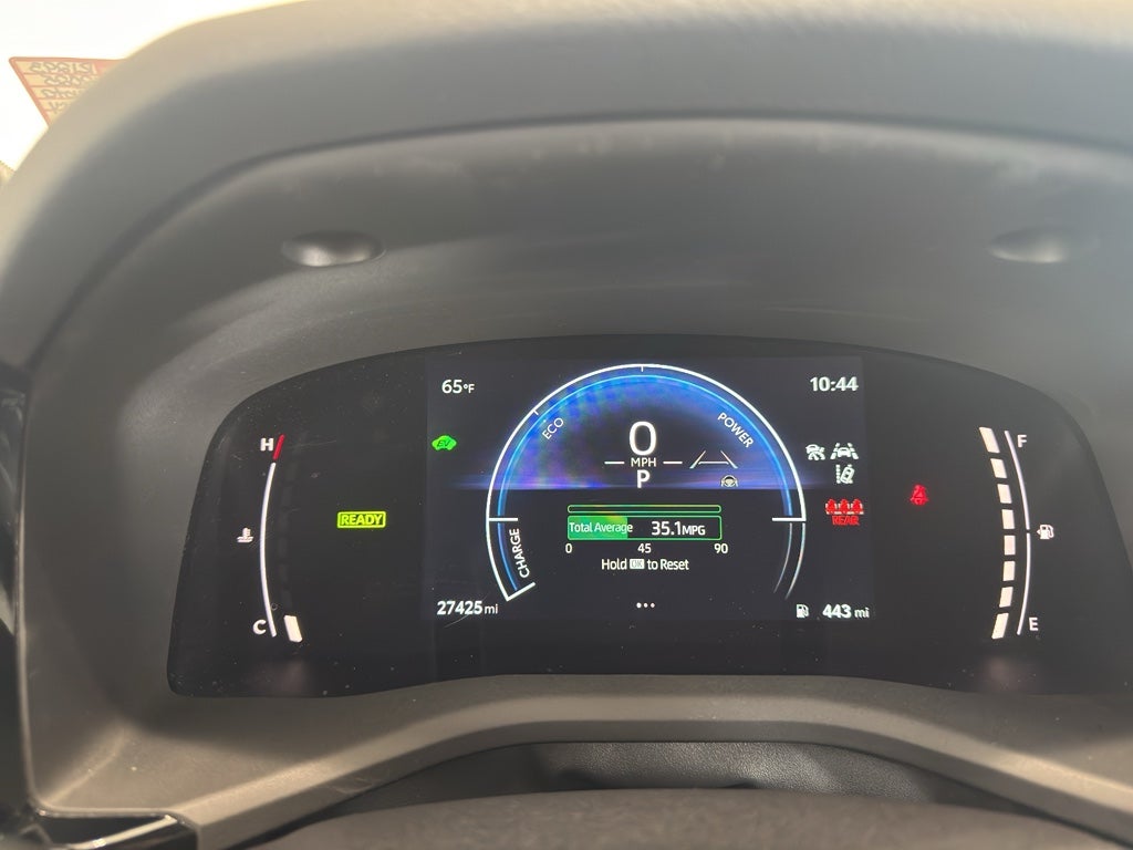2025 Toyota Camry Hybrid SE