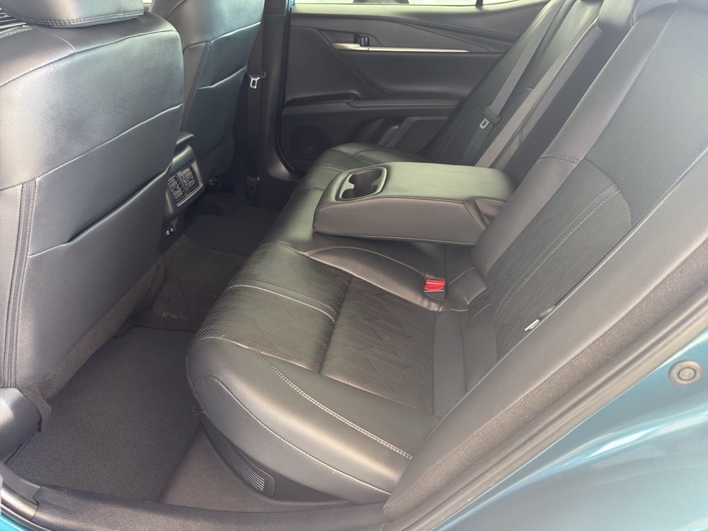 2025 Toyota Camry Hybrid XSE