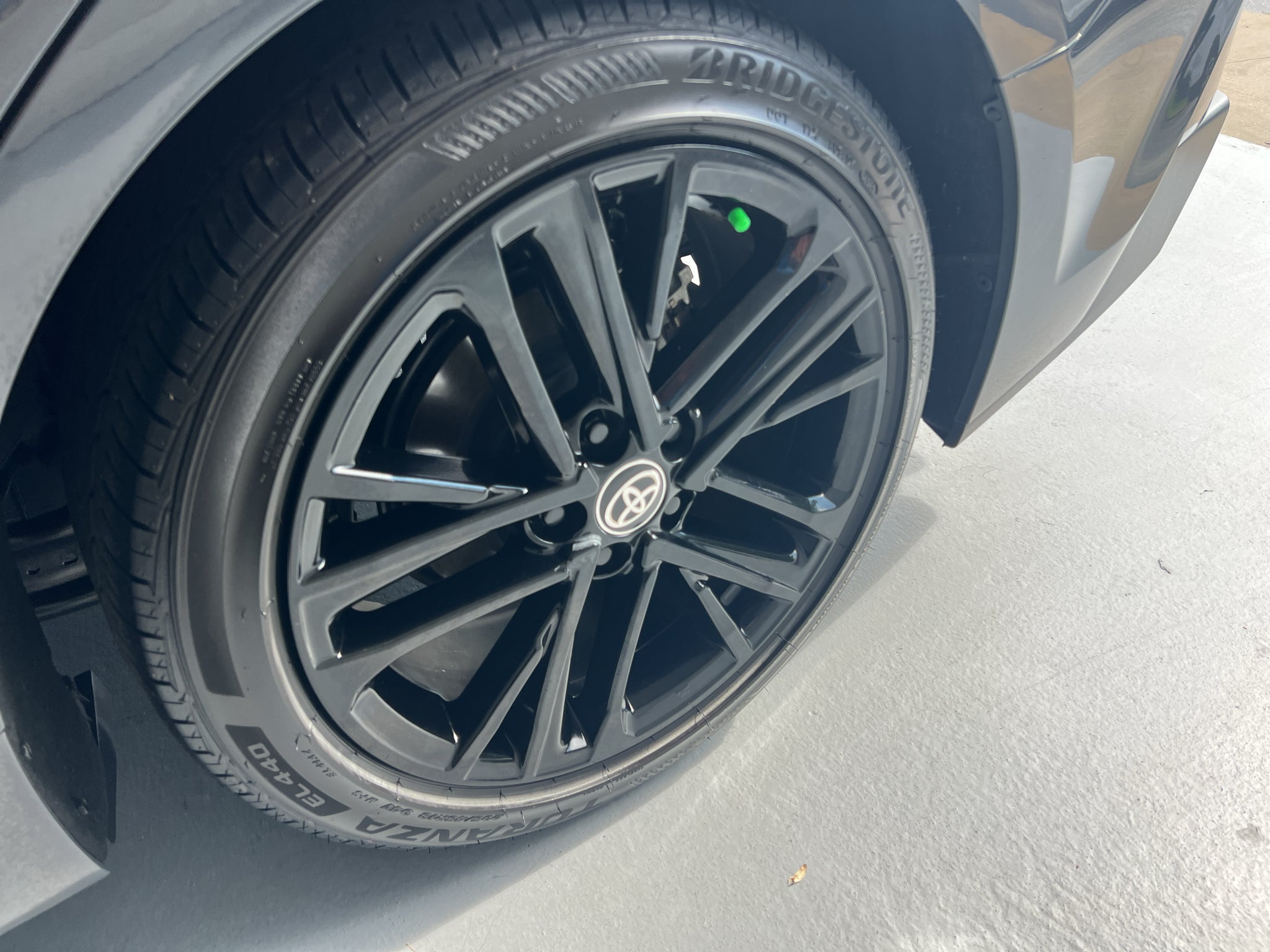 2025 Toyota Camry Hybrid SE