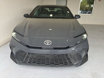 2025 Toyota Camry Hybrid SE