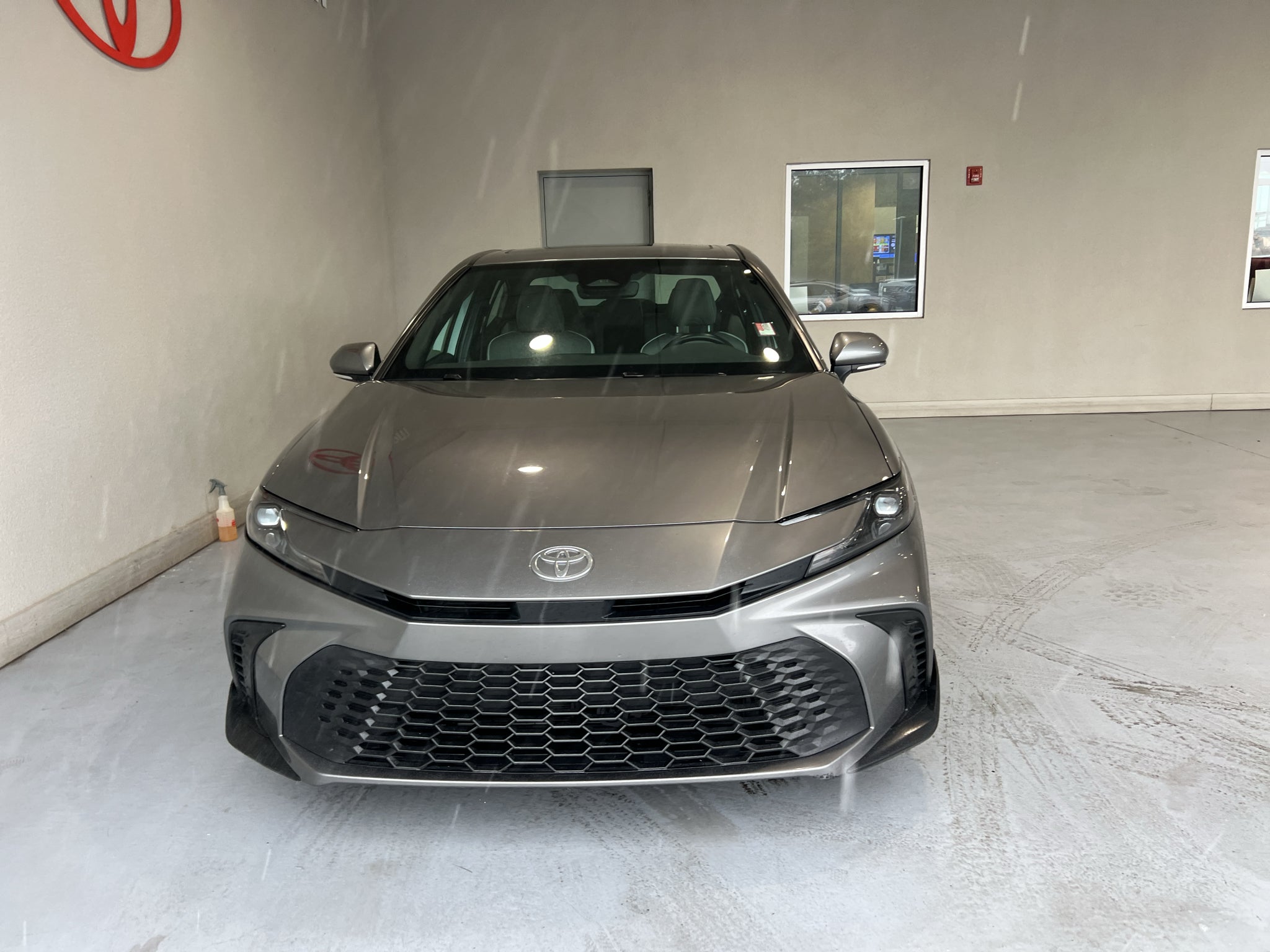 2026 Toyota Camry Hybrid SE