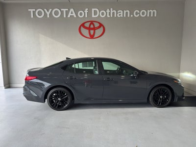 2026 Toyota Camry Hybrid SE