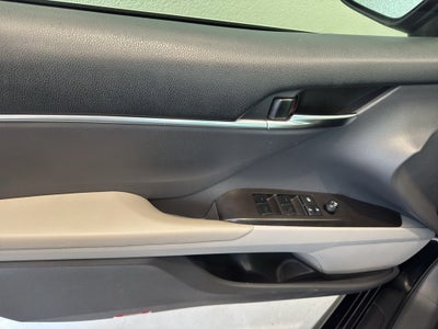 2022 Toyota Camry Hybrid Hybrid SE