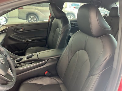 2022 Toyota Avalon XLE