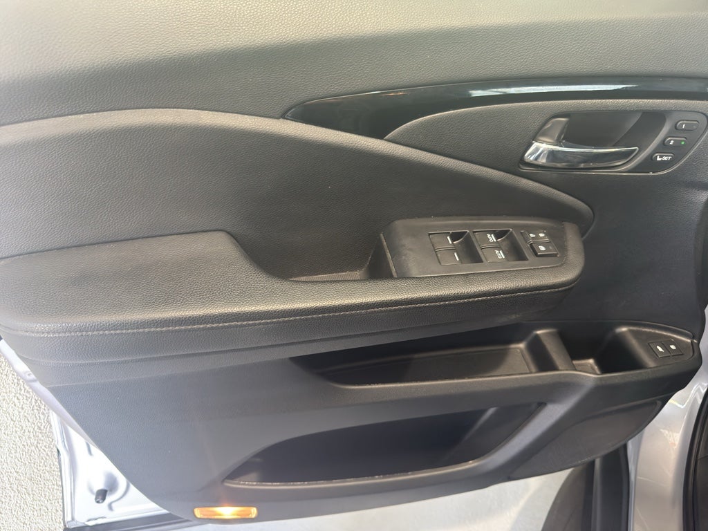 2021 Honda Passport Elite