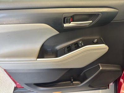 2023 Toyota Highlander Hybrid Hybrid XLE