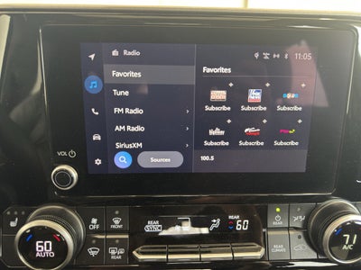 2025 Toyota Highlander Hybrid Hybrid XLE