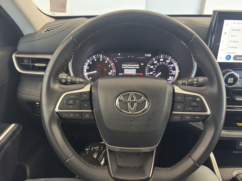 2024 Toyota Highlander XLE