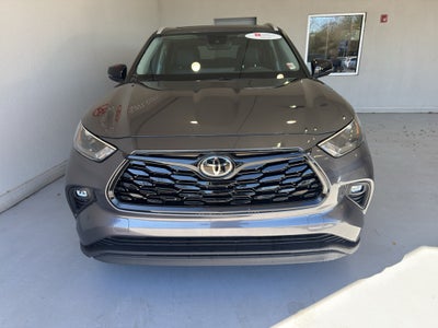 2024 Toyota Highlander XLE