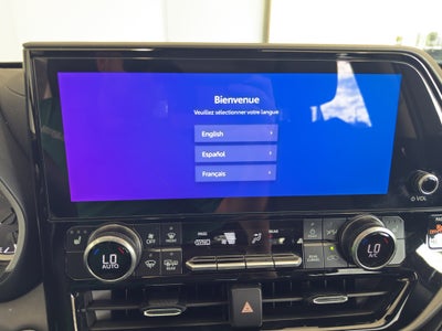 2025 Toyota Highlander XLE