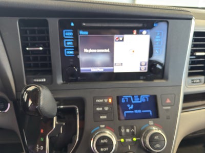 2015 Toyota Sienna XLE