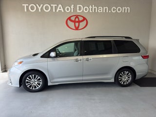 2019 Toyota Sienna XLE