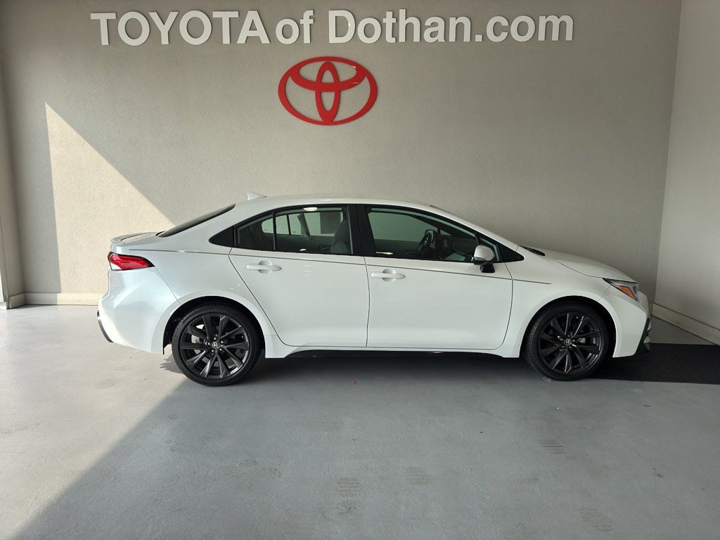 2025 Toyota Corolla SE