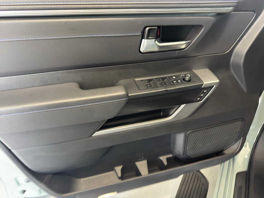 2025 Toyota Sequoia Platinum