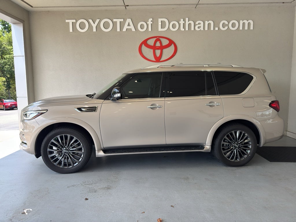 2024 INFINITI QX80 Premium Select