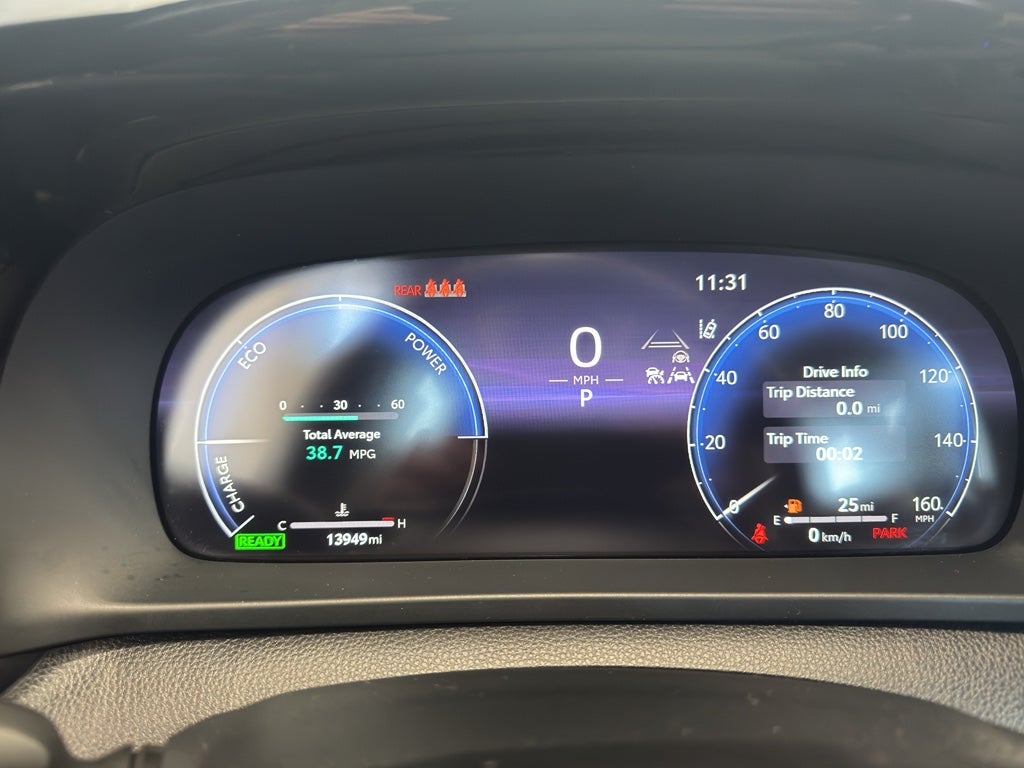 2025 Toyota Crown Signia XLE