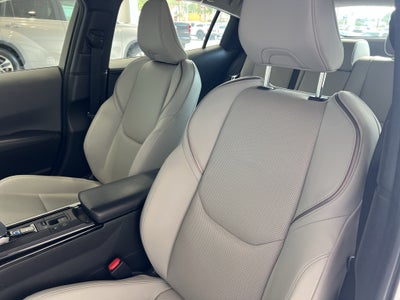 2023 Toyota Prius XLE