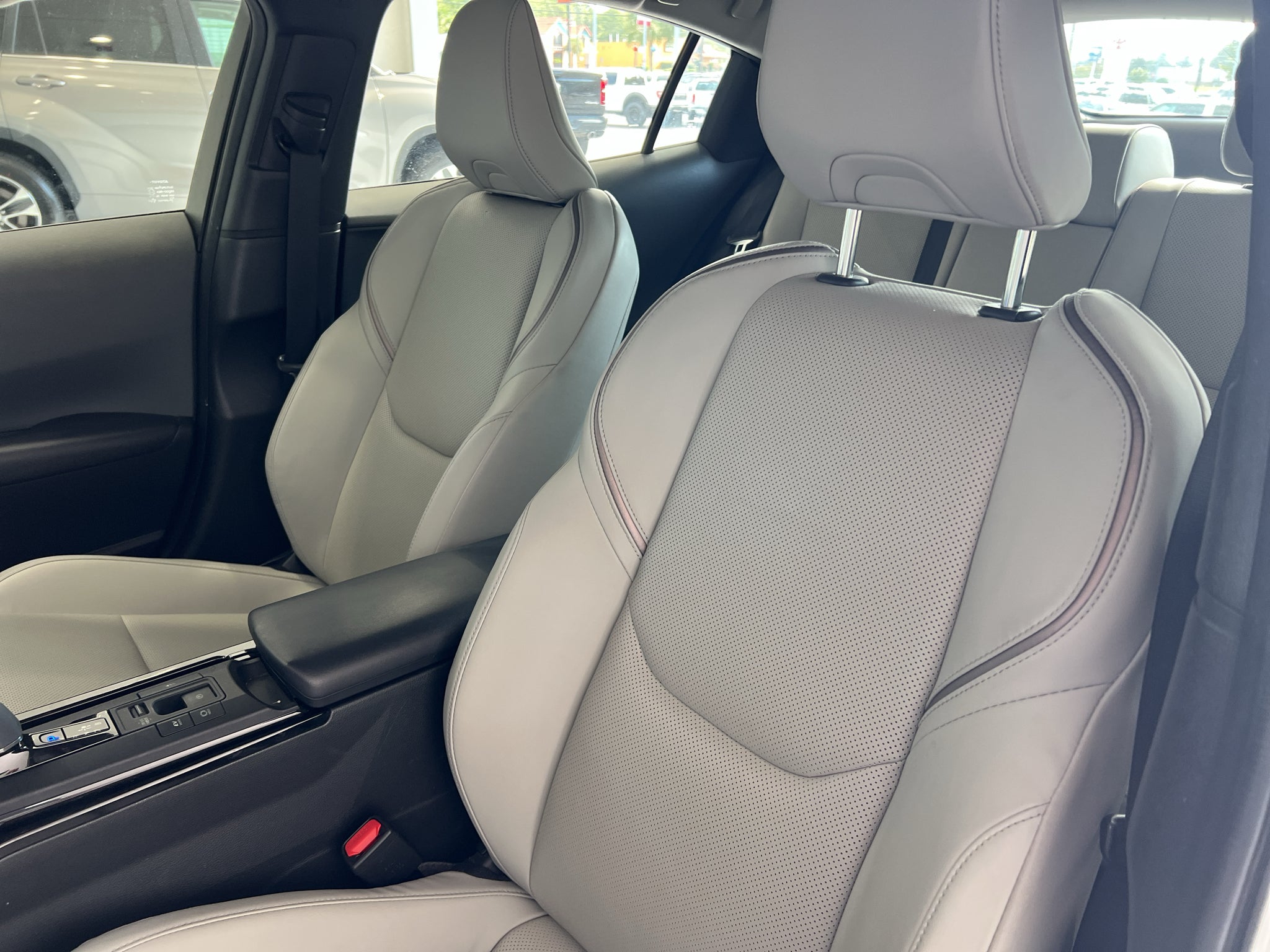 2023 Toyota Prius XLE