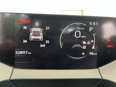 2023 Toyota Prius XLE