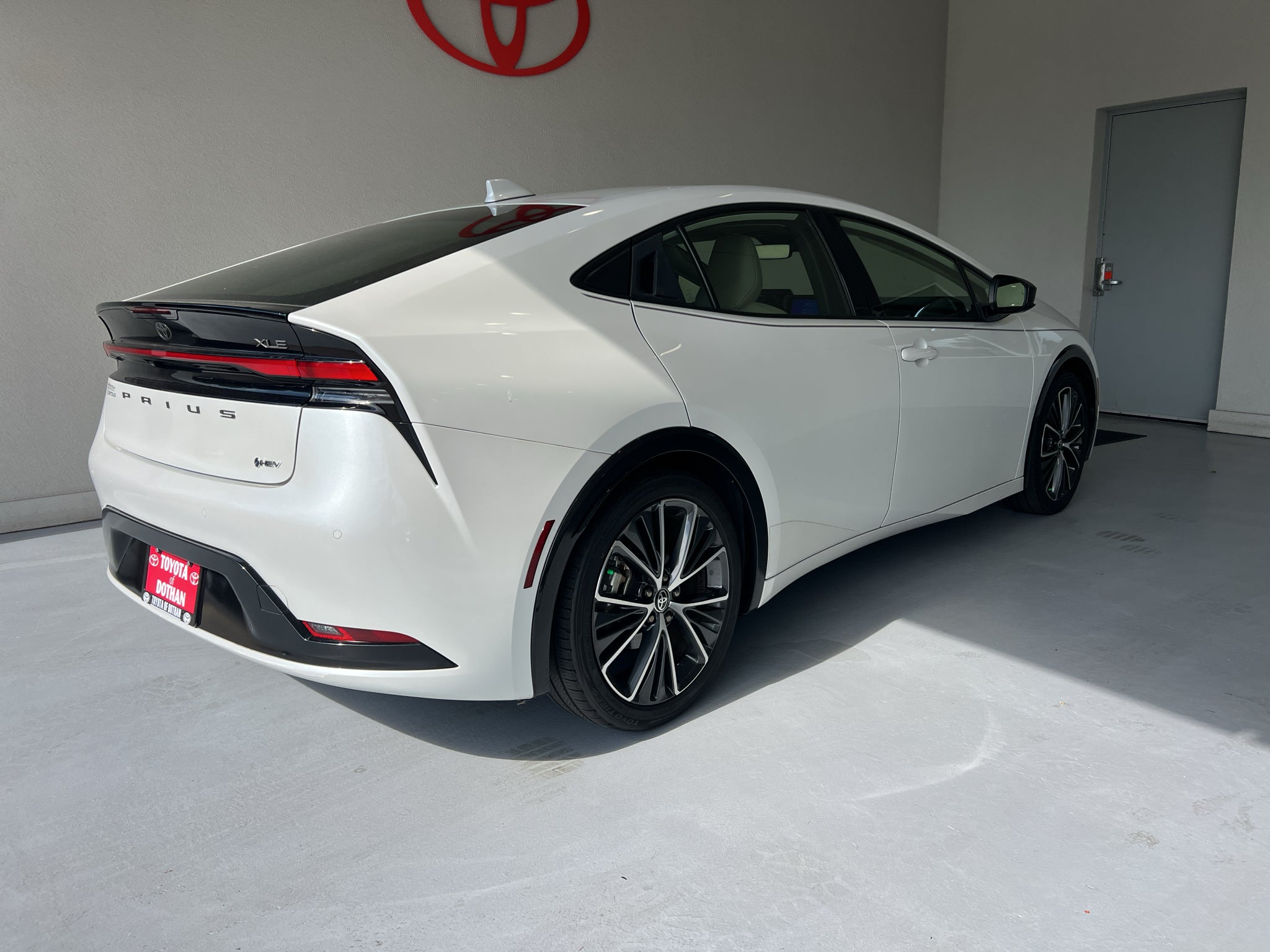 2023 Toyota Prius XLE
