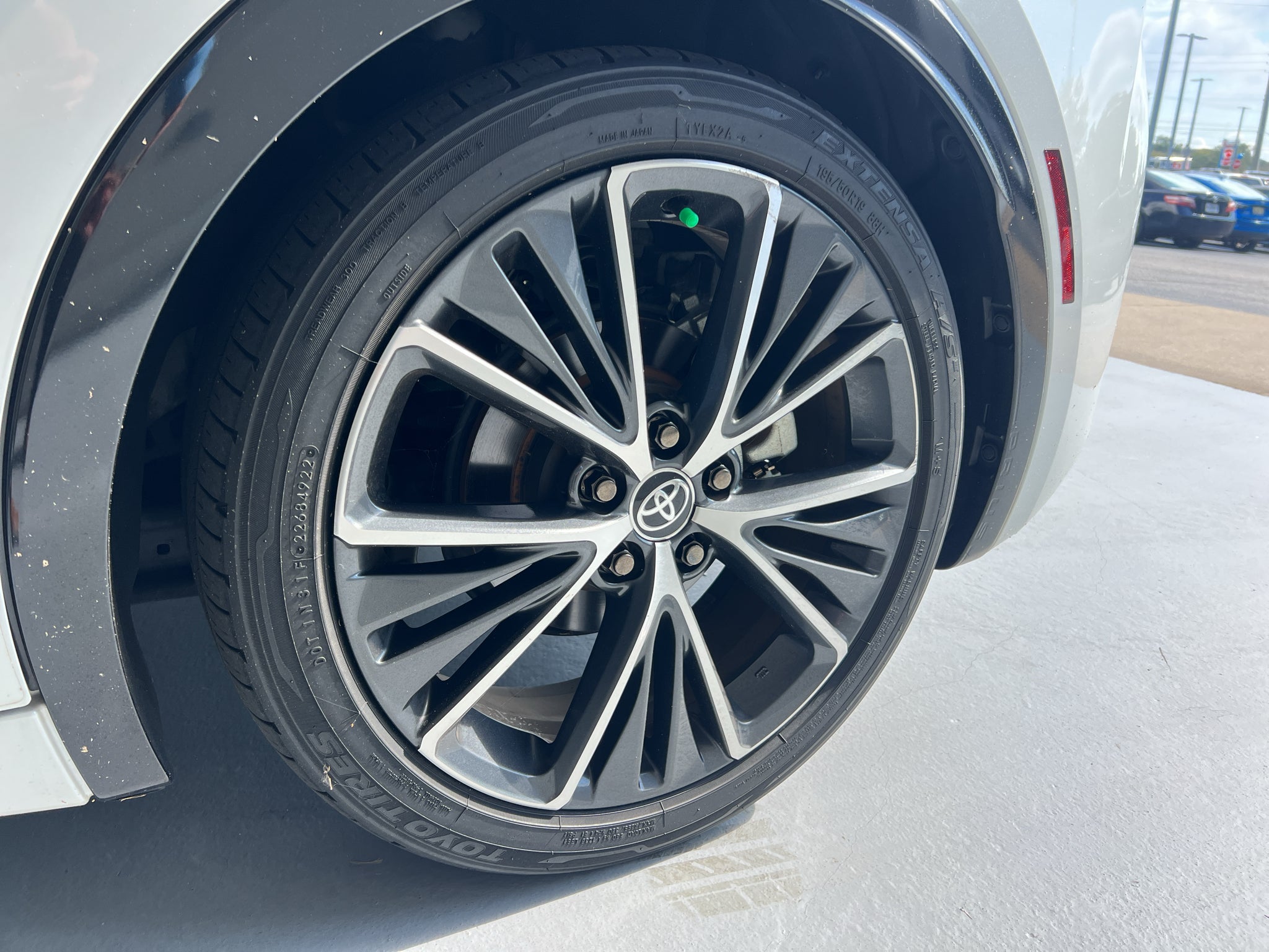 2023 Toyota Prius XLE