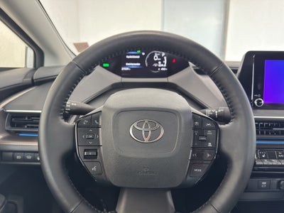 2025 Toyota Prius XLE
