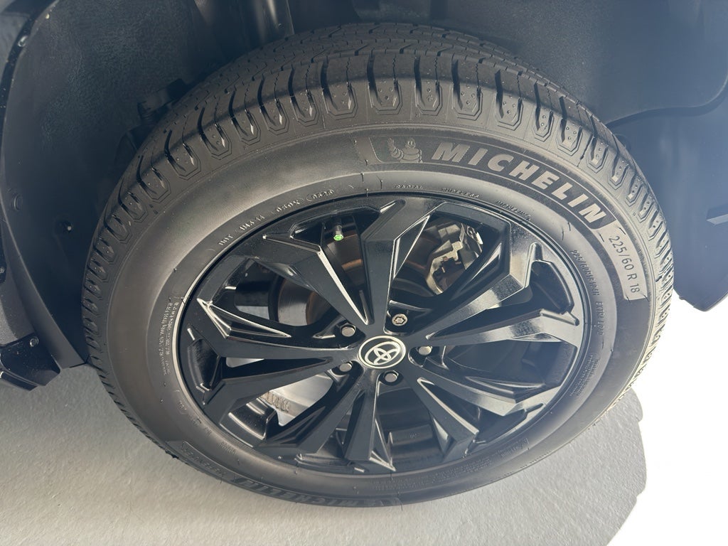 2023 Toyota RAV4 Hybrid SE